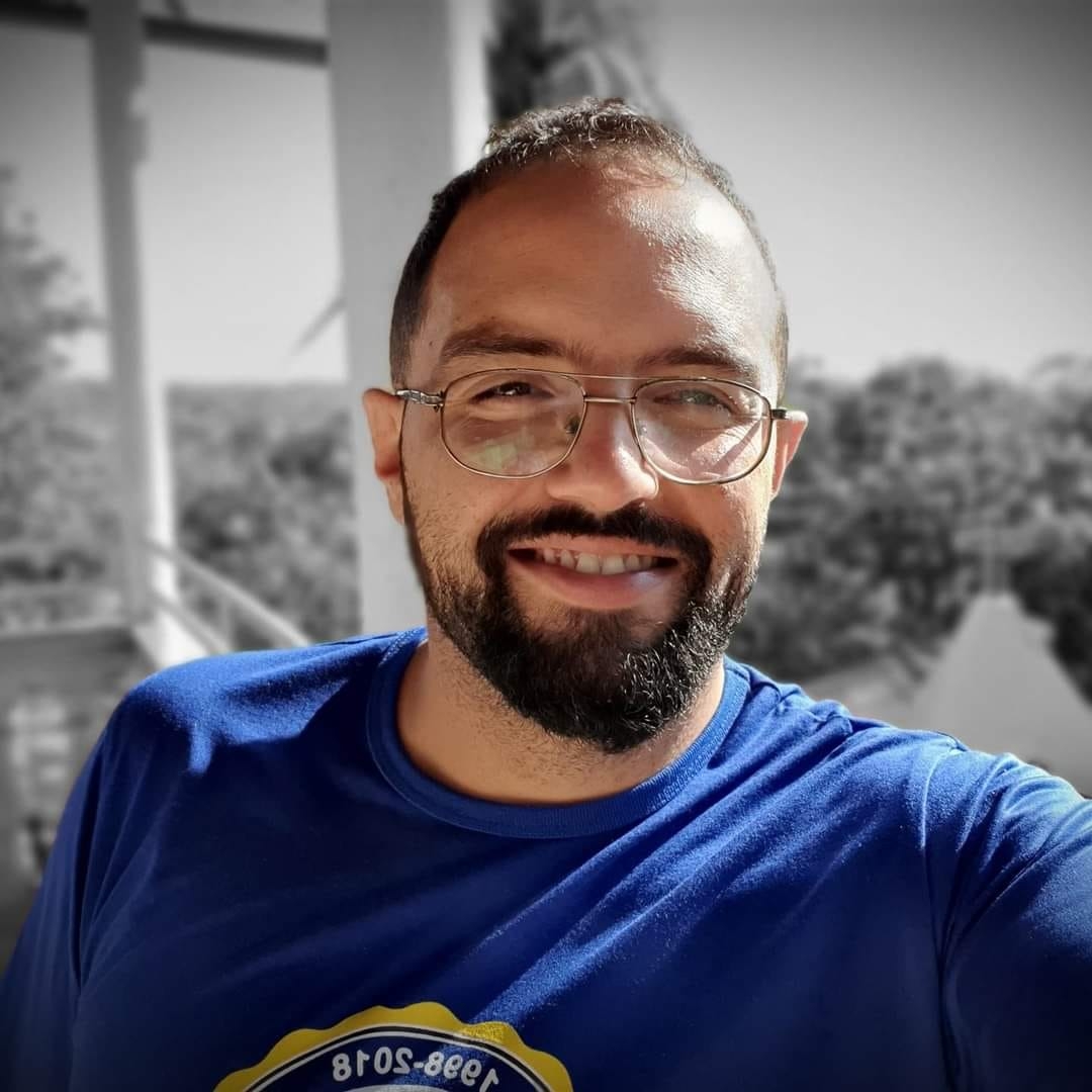 Dr. Paulo Henrique Pinto de Castro